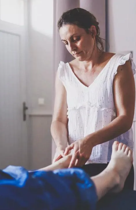 Séance de réflexologie plantaire à Guérande.